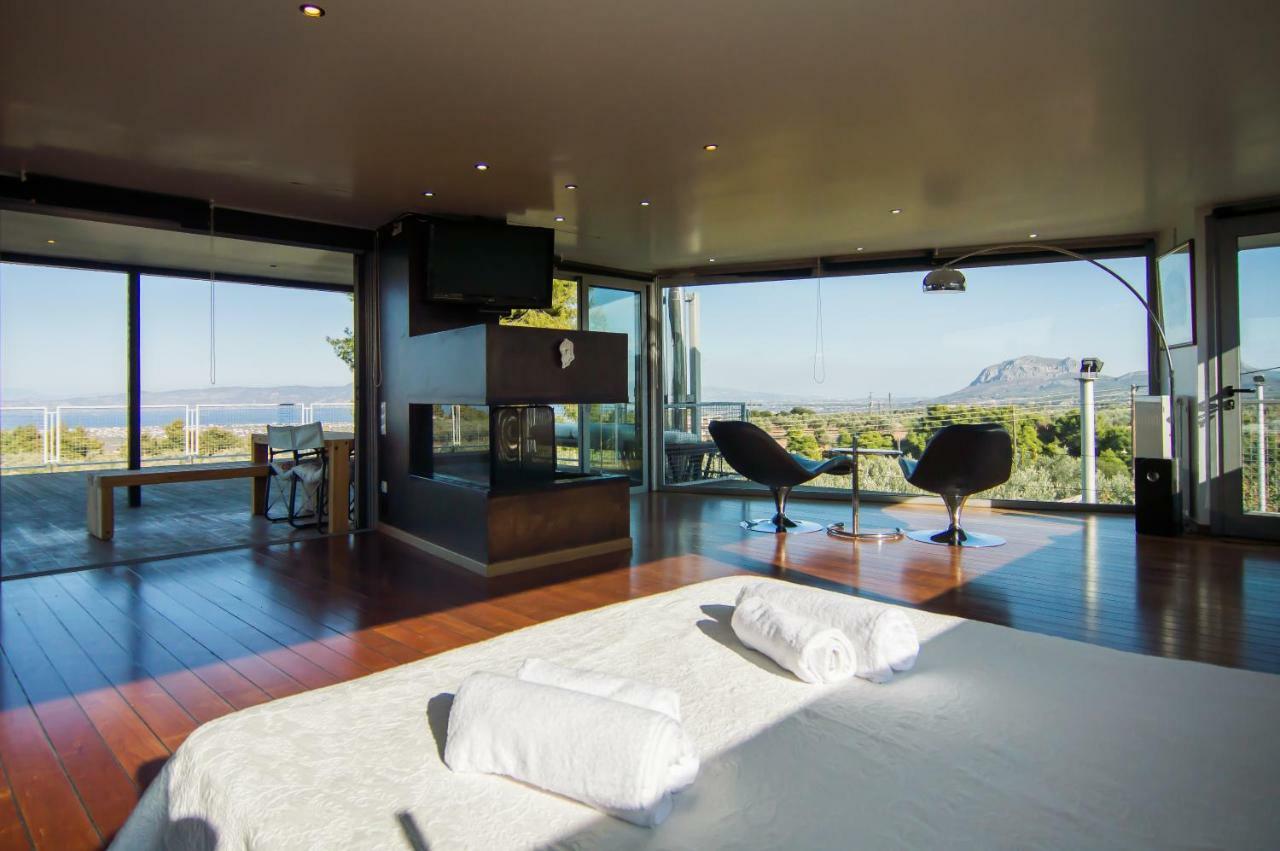 Country Villa Peloponnese With Tennis Court And Pool Zevgolateion Luaran gambar